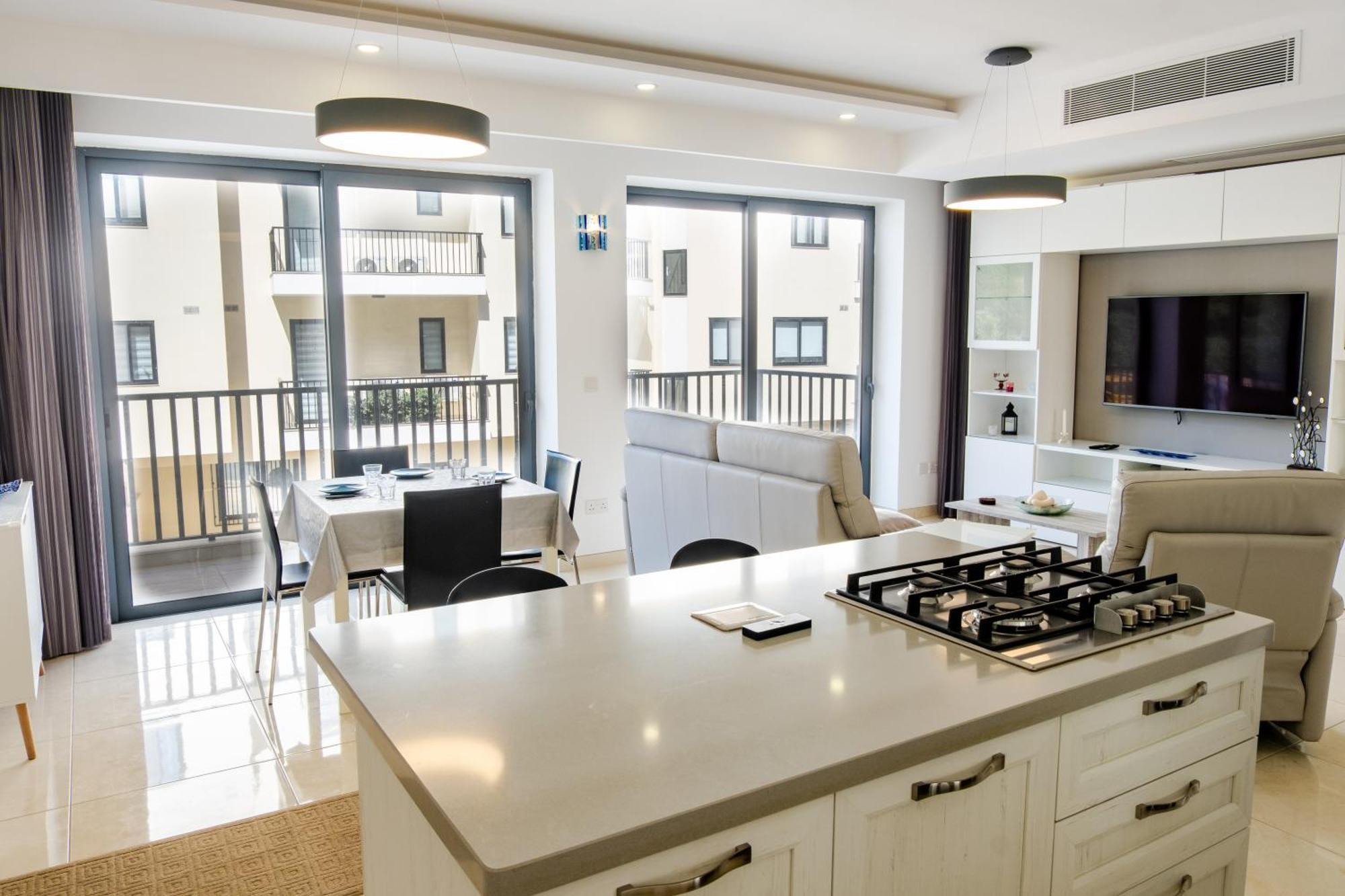 Mellieha, Luxury 3 Bedroom Azure Maisonette Kültér fotó